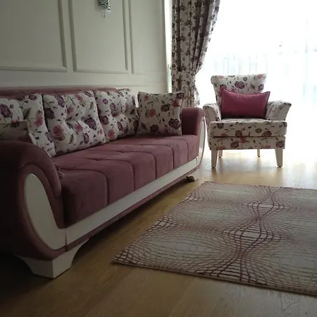 Onkel Residences Apartment