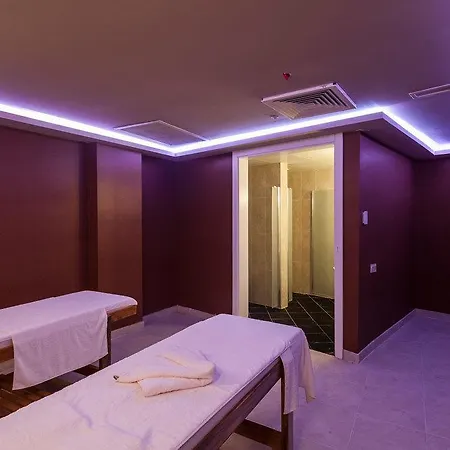 Onkel Residences Apartment