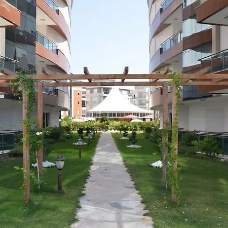 Onkel Residences Apartment