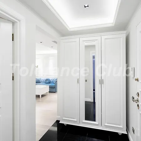 Onkel Residences Apartment