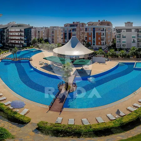Onkel Residences *